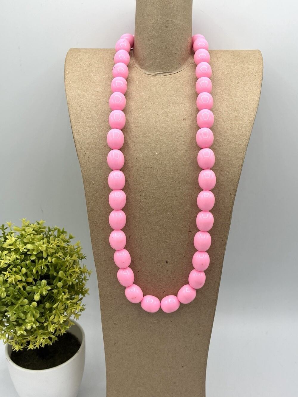 Vintage Bubble Gum Pink Chunky Bead Necklace 20” Retro Statement Jewelry